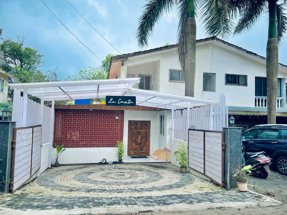 Exterior view of the 2 BHK Luxurious Villa in Lonavala