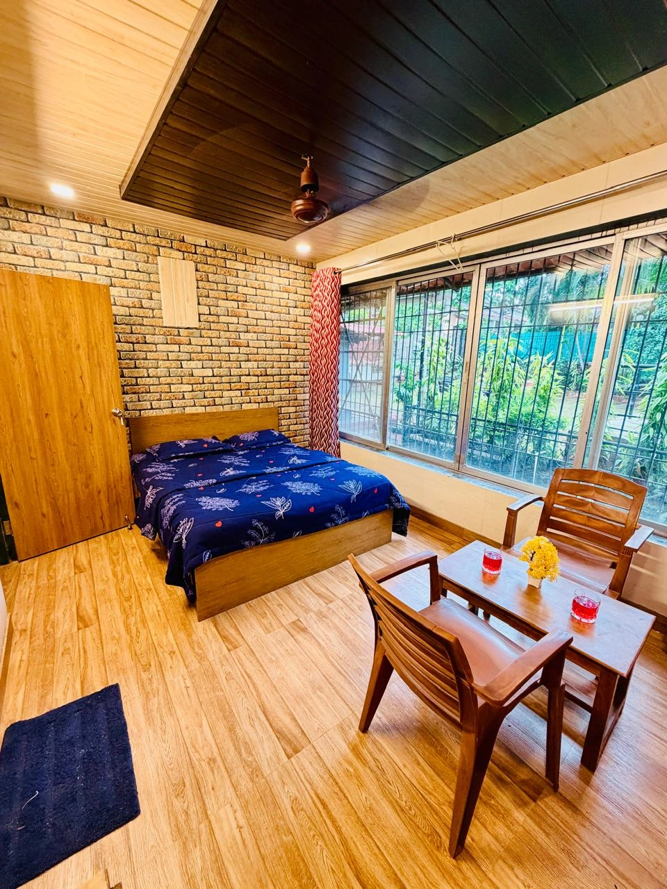 4 BHK Luxury Bungalow private pool and garden in Lonavala